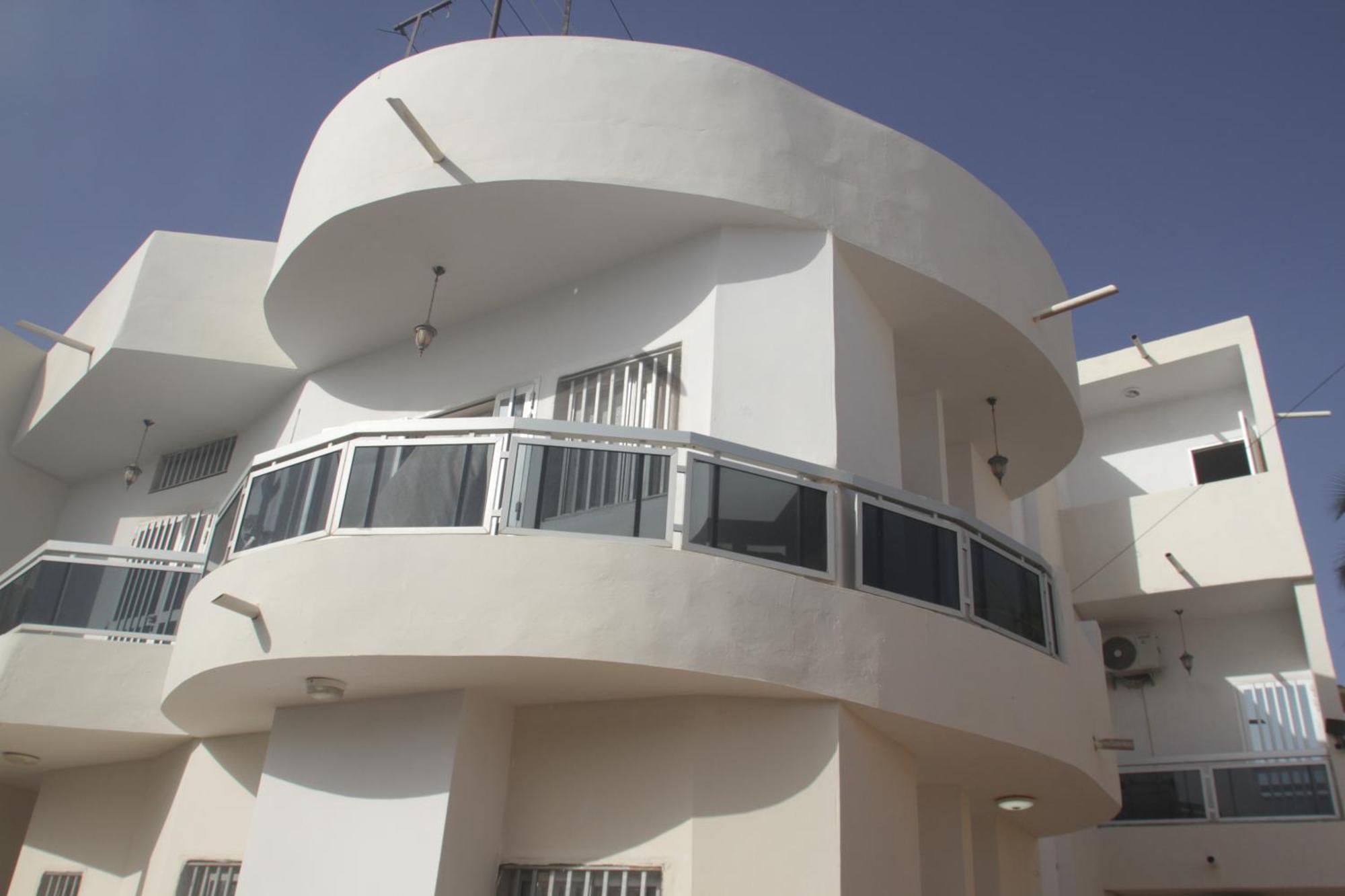 "La Coquille", Joli Loft, Moderne, Propre, Sur Et Calme Au Coeur De Saly Appartement Buitenkant foto